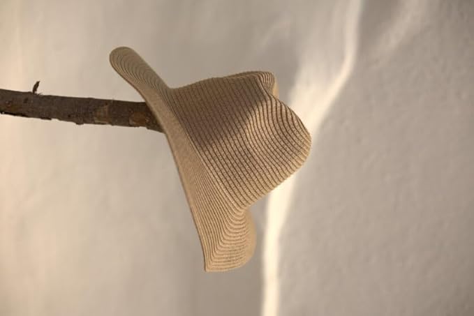 Women’s Wide Brim Sun Hat — Foldable Summer Beach Hat, UV Protection Floppy Straw Hat for Travel, Pool & Outdoor. Beige
