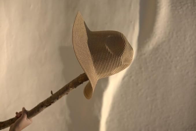 Women’s Wide Brim Sun Hat — Foldable Summer Beach Hat, UV Protection Floppy Straw Hat for Travel, Pool & Outdoor. Beige