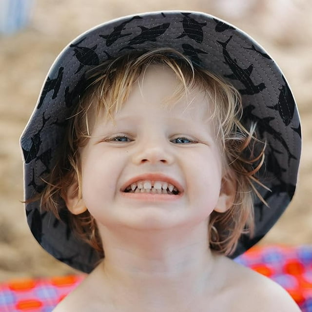 Kids Reversible Bucket Hat with Shark Print, for Boys, Packable Fun & Cool Beach UPF 50+ Sun Protection Bucket Hat - Ages 2-13 Years