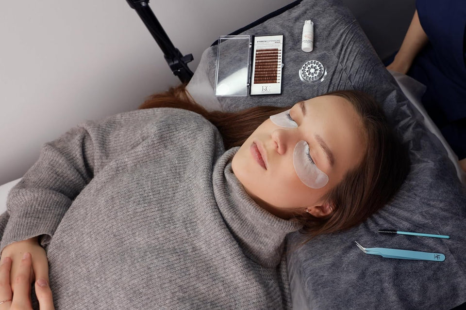 Eyebrow Extensions Kit with 4 Trays of Mink Eyebrows in 2 Brown, 2 Light Brown, Comes on Mixed Length Trays 5-8 Mm Mix, Eyebrow Extension Glue & Extension Tweezers